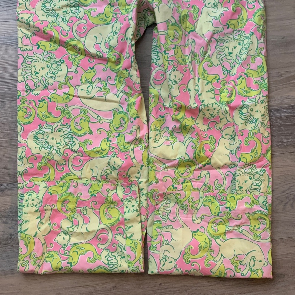 Lilly Pulitzer Vibrant Pink and Green Lion and Fish Overalls Size 6 - Picture 13 of 13